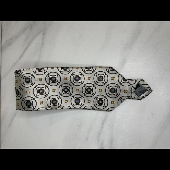 Robert Talbott Best of Class 100% silk necktie - Picture 1 of 3